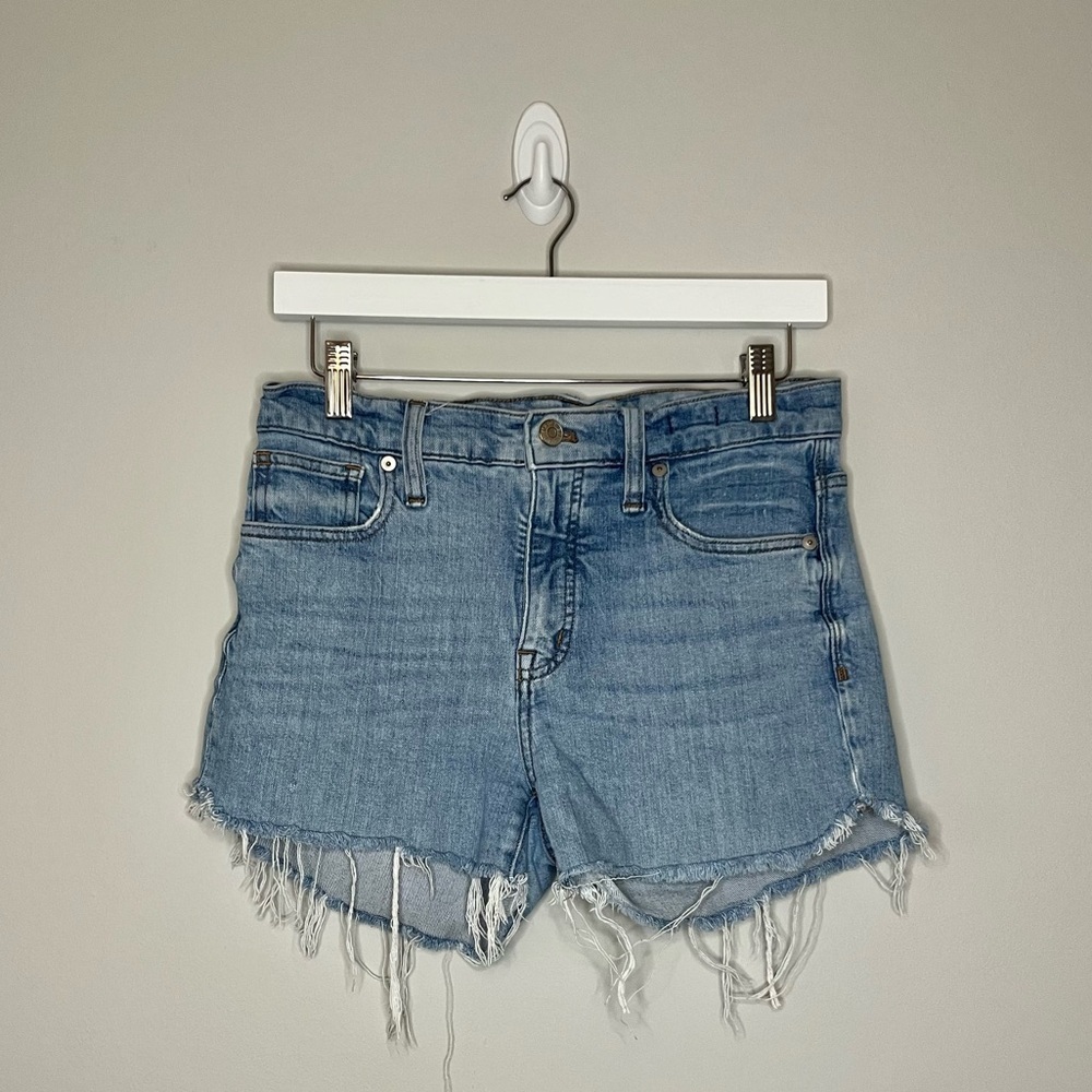 Madewell Women’s 9” High Rise Skinny Distressed Denim Cut Off Jean Short Size 27